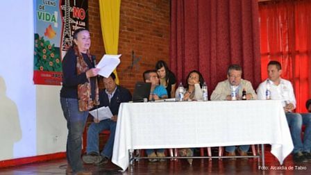  Primer Foro Regional; Tabio dice NO a las líneas de alta tensión